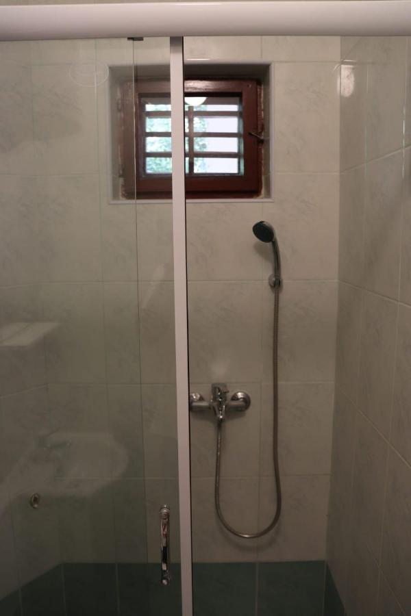 Cozy Apartments Danica Novalja - Ground Floor Екстериор снимка